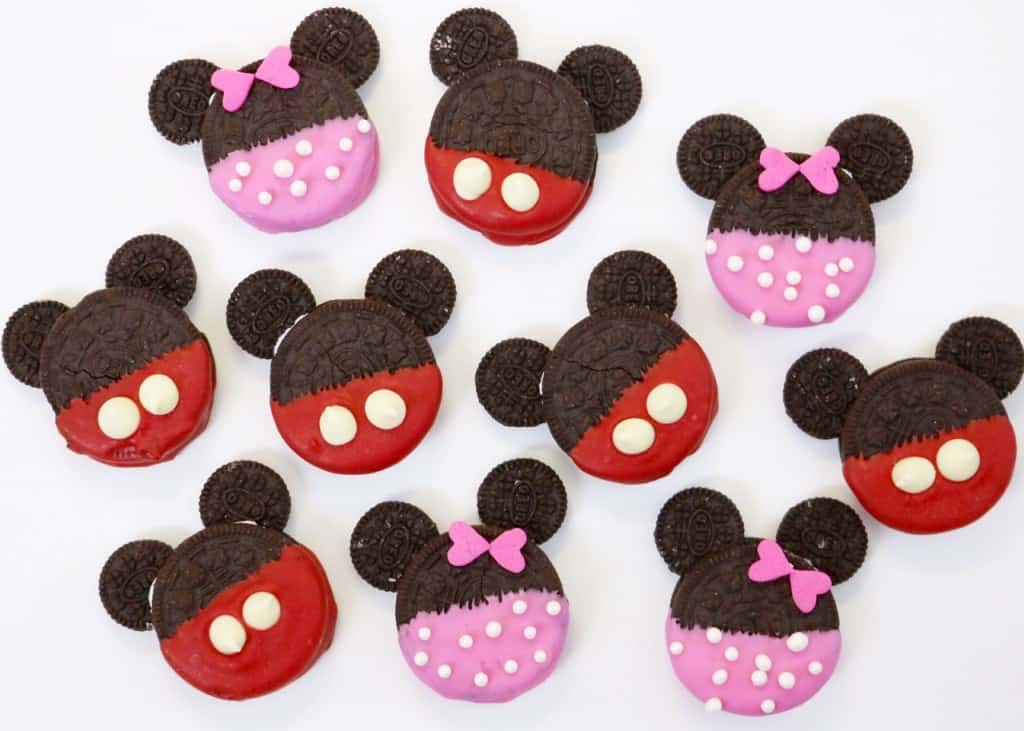 Mickey and Minnie Oreos - Pretty Little Bakers