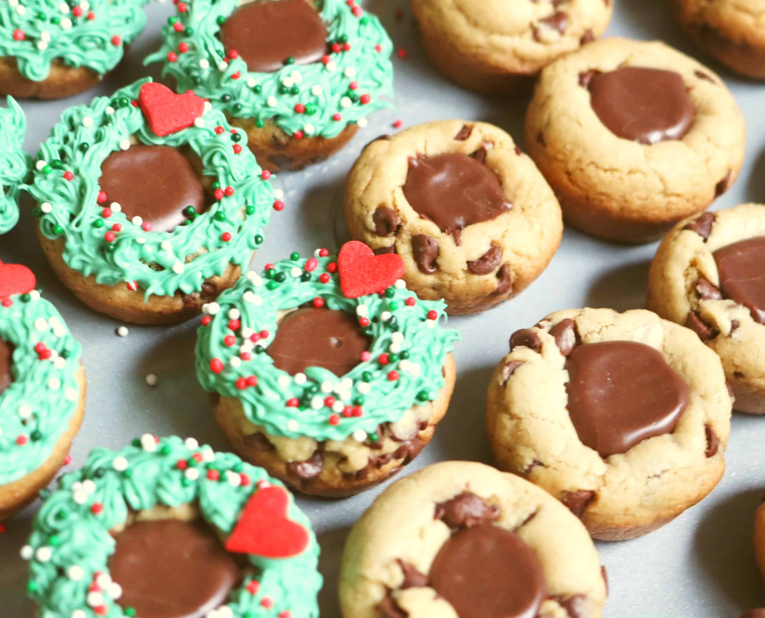 Chocolate Chip Cookie Cups – Christmas Edition!